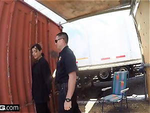 bang the Cops Latina girl caught blowing a cops pipe